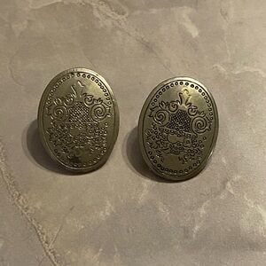 Vintage Kirk Stieff Pewter Etched Pierced Vintage Earrings